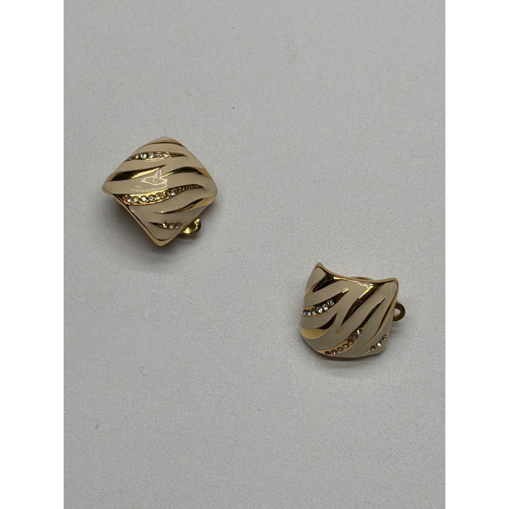 Vintage Cream‎ Gold Swirl Rhinestone Clip On Earrings Signed P.E.P Edwin Pearl